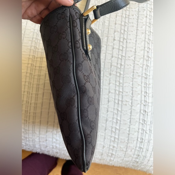 Gucci Canvas Messenger Bag - Picture 3 of 7